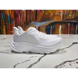 Hoka W Clifton 10 Triple White Size 6B Women's 1162031 WWH
